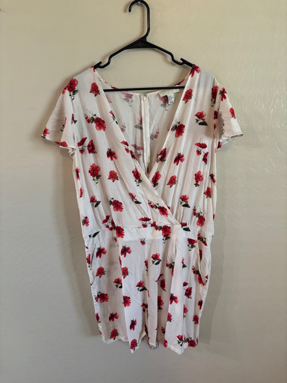 Forever 21 White Mini romper with Red Floral Print